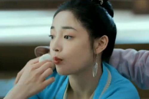 安静的吃瓜女配,揭秘安静女配的逆袭之路