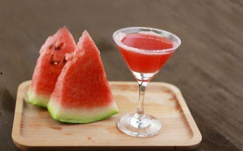 宿寝吃瓜,揭秘校园生活趣事