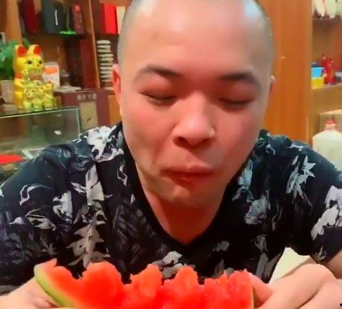 莫哥吃瓜,揭秘娱乐圈背后的那些事儿